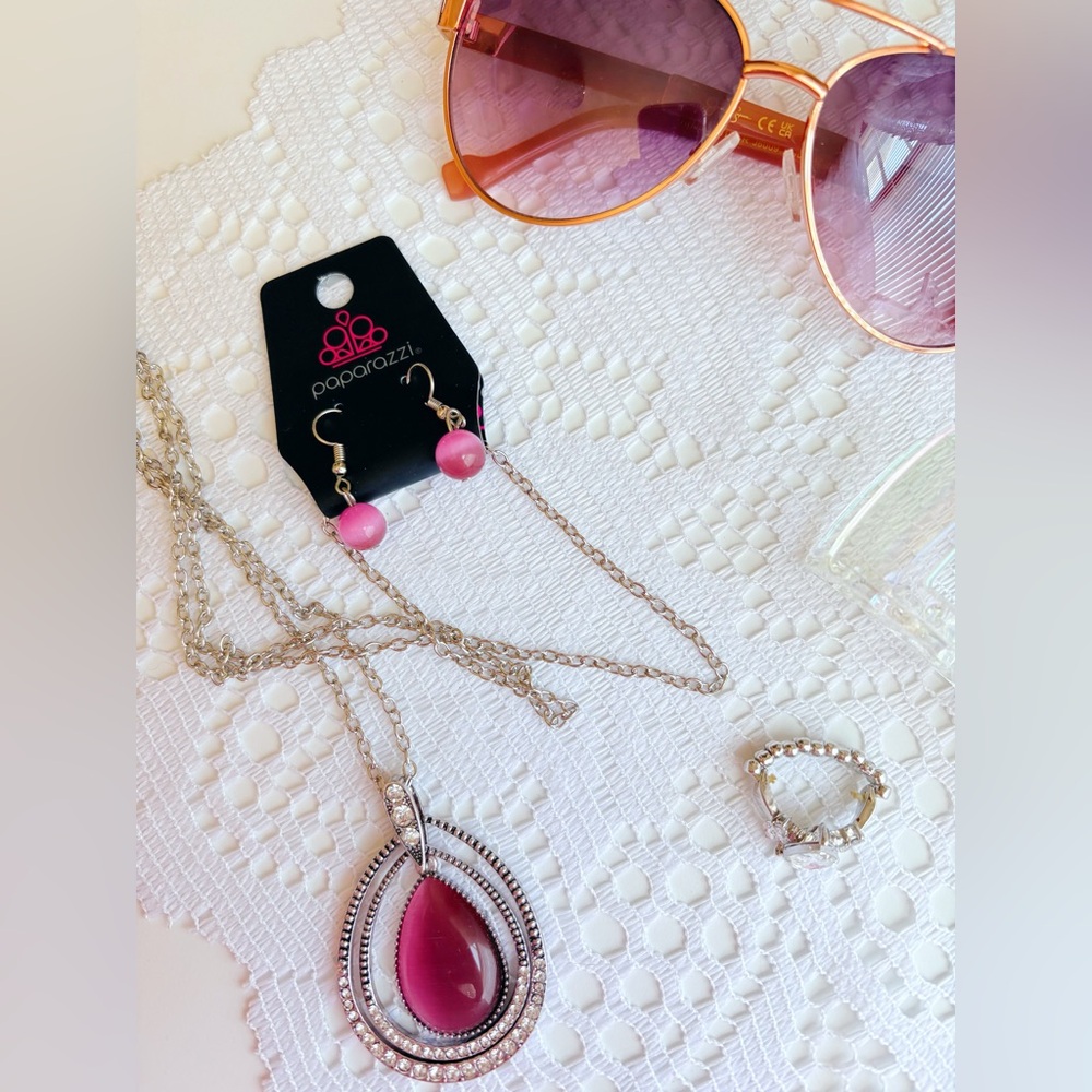 4 Piece Accessory Bundle 🤍✨ NWT - image 2